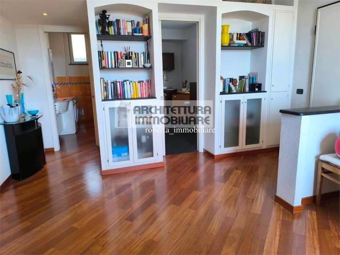 Appartamento quadrilocale in vendita in VIA PINI DOMESTICI, Centro, Cogoleto