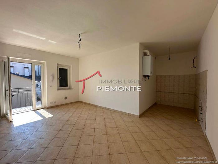 Appartamento trilocale in vendita in Via Guglielmo Marconi, Centro, Fontaneto d'Agogna