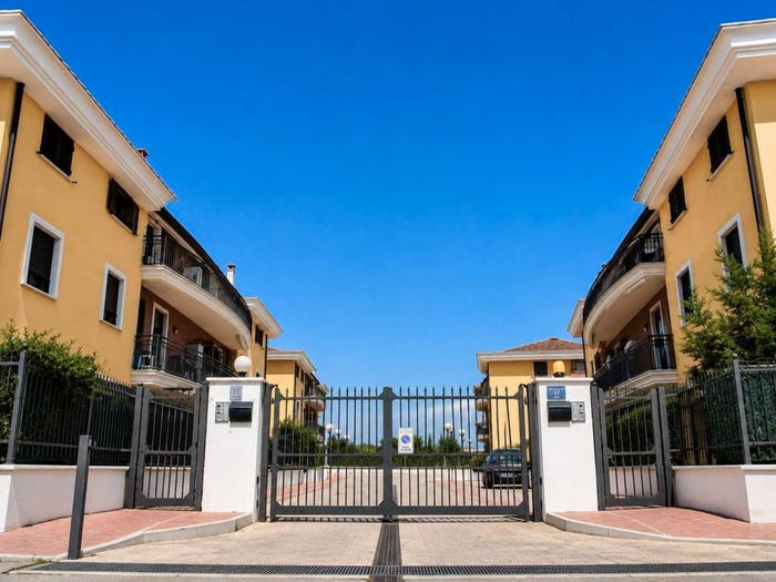 Appartamento trilocale in vendita in Via Roma, Castelluccio dei Sauri