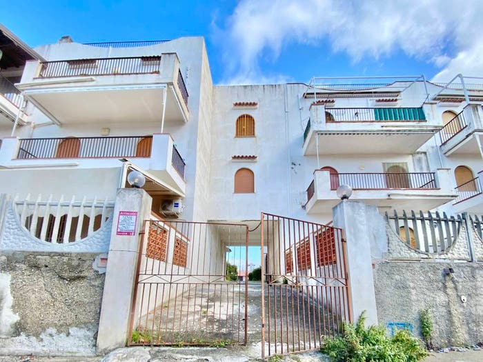 Appartamento bilocale in vendita in Via Giampaolo II, Rometta Marea, Rometta
