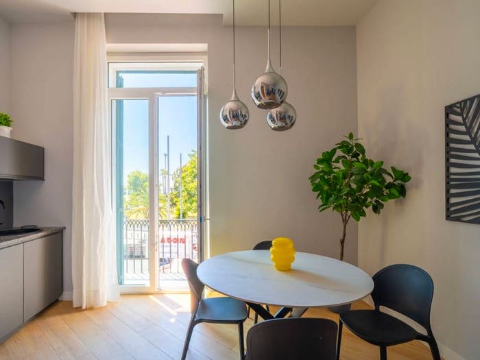 Appartamento con 6 locali in vendita in Riviera Di Chiaia, Chiaia, Napoli