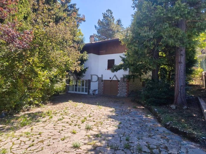 Casa con 6 locali in vendita in Lago Villagrande, Montecopiolo