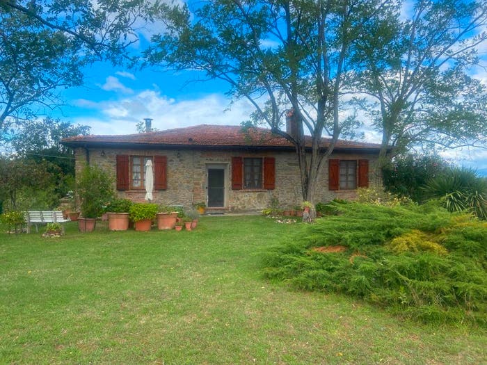 Casa con 6 locali in vendita in Località Sociana alla Fabbrica, Reggello