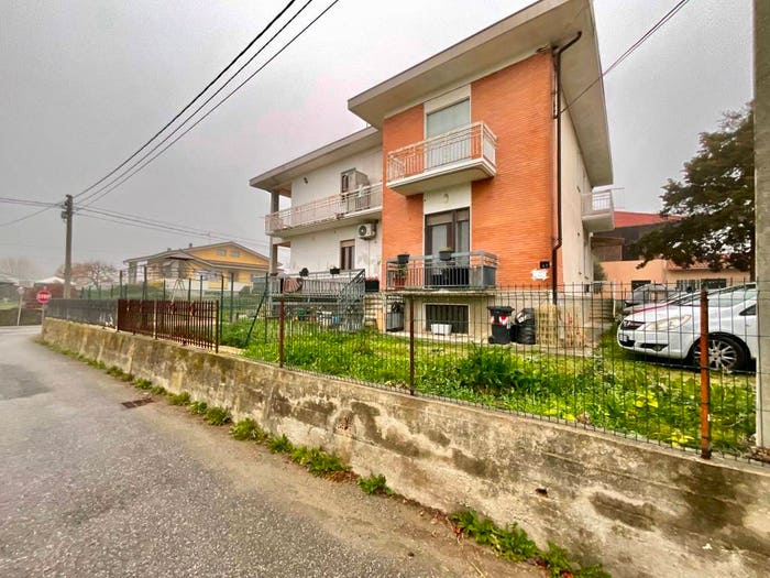 Appartamento trilocale in vendita in Località Vastalla, Vastalla, Ciriè