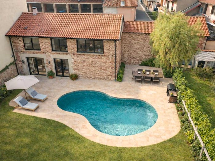 Casa quadrilocale in vendita in Via della Concordia, Centro, Agrate Brianza