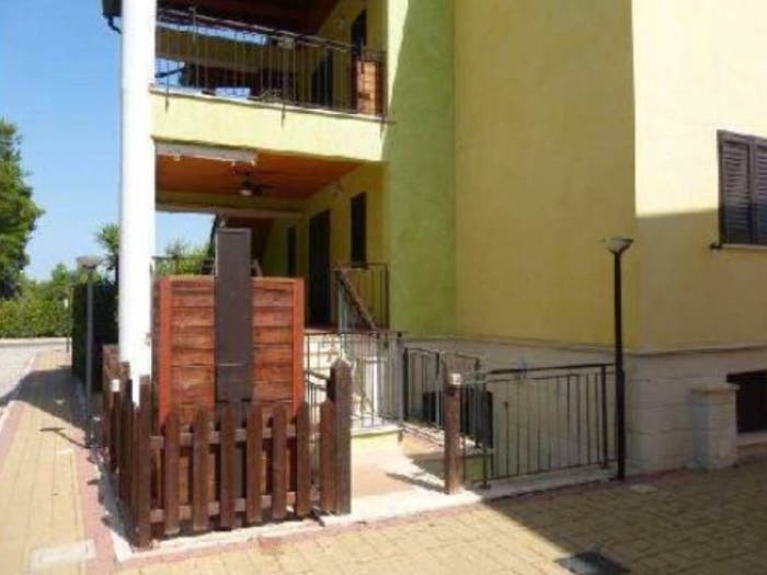 Appartamento trilocale in vendita in Via del Lido A Policoro MT Italia, Policoro
