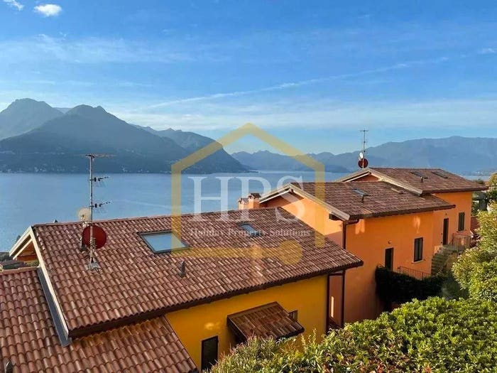 Appartamento trilocale in vendita in Via Santa Maria, Santa Maria Rezzonico, San Siro
