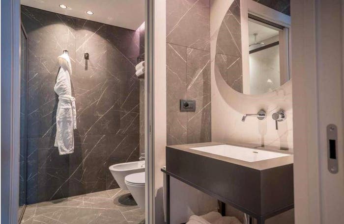 Appartamento trilocale in affitto in Via Tivoli, Lanza, Milano
