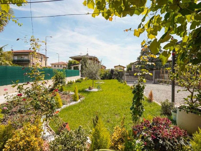 Casa quadrilocale in vendita in Brembo Mariano, Dalmine