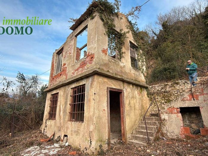 Casa trilocale in vendita in Via Astico, Centro, Caltrano