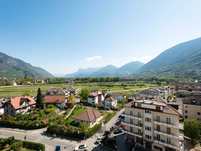 Appartamento trilocale in vendita in Centro, Merano