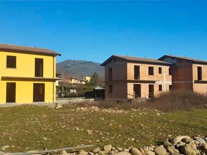 Casa con 6 locali in vendita in Via Nazionale, Centro, Pieve Fosciana