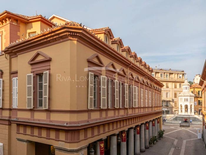 Appartamento quadrilocale in vendita in Corso Italia, Centro, Acqui Terme