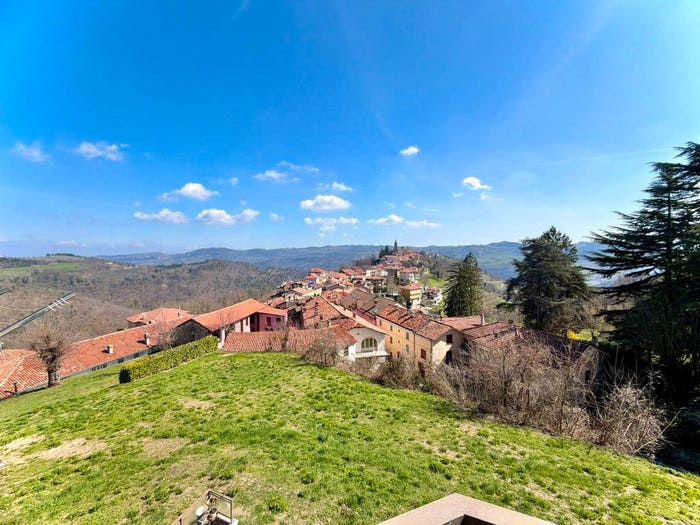Appartamento con 5 locali in vendita in Località Bricco, Centro, Bossolasco