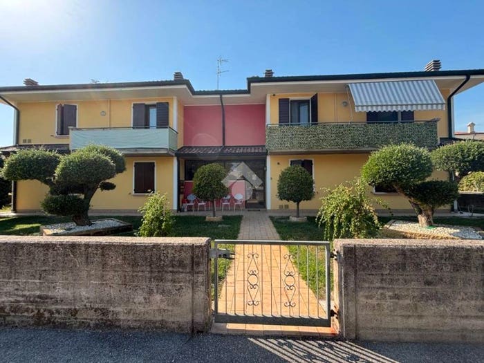 Appartamento trilocale in vendita in Via A Luglio, Centro, Gonzaga