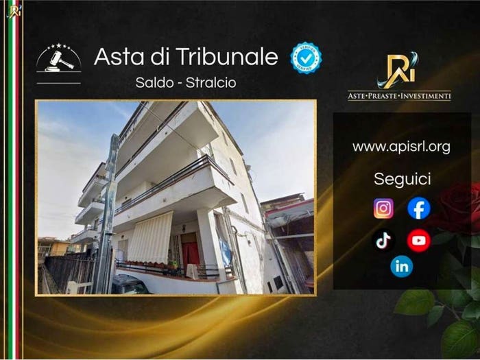 Appartamento con 5 locali in vendita in Via Giuseppe Mazzini, Centro, Pollena Trocchia