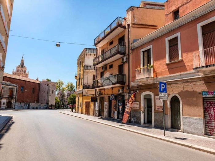 Appartamento quadrilocale in vendita in Via Filocomo, Borgo, Catania