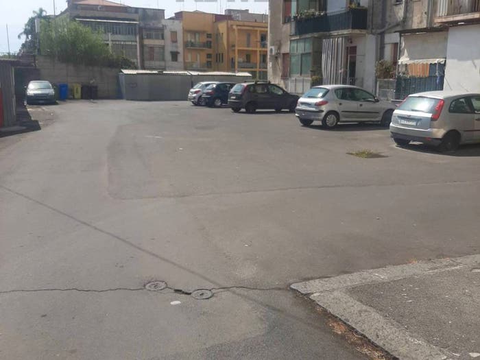 Appartamento trilocale in vendita in Garibaldi Nesima, Catania