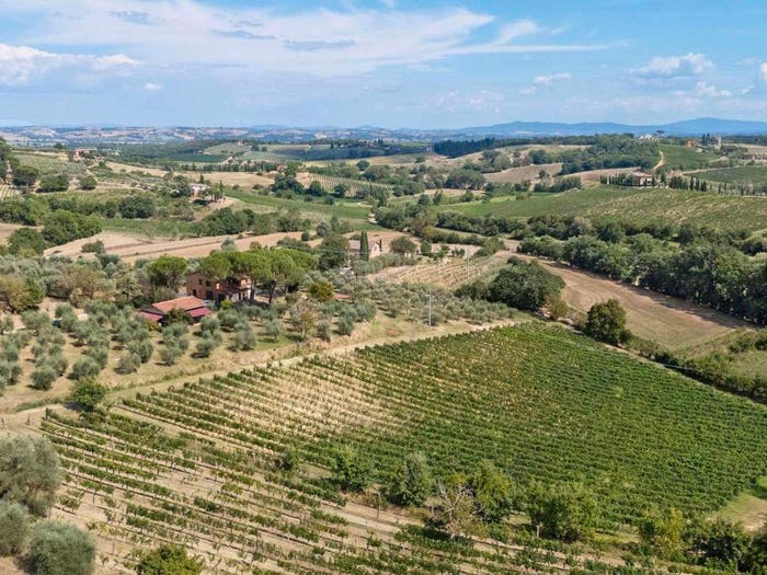 Appartamento con 6 locali in vendita in Via dell'Acquapuzzola, Montepulciano