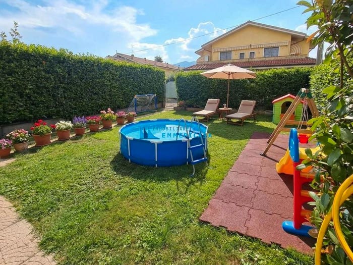 Appartamento trilocale in vendita in Via Firenze, Marina di Massa Centro, Massa