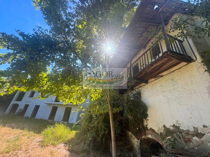 Casa in vendita in Stradale Costagrande, Collina, Pinerolo