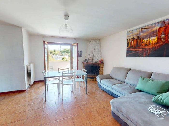 Appartamento trilocale in vendita in via Giuseppe Mazzini, Acquaviva Picena