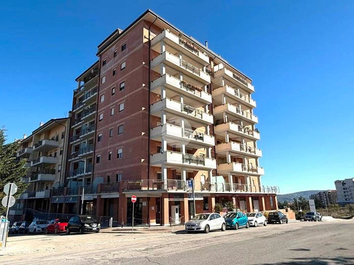 Appartamento quadrilocale in vendita in Via Gaetano Scardocchia, Vazzieri, Campobasso