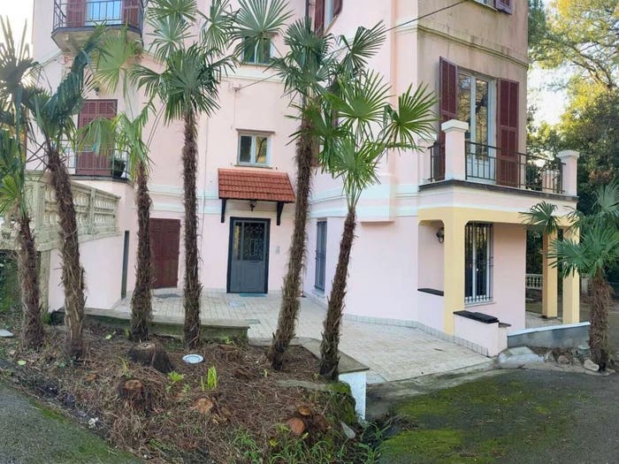 Appartamento con 6 locali in vendita in Via Don Biagio Tiscornia, Graveglia, Cogorno