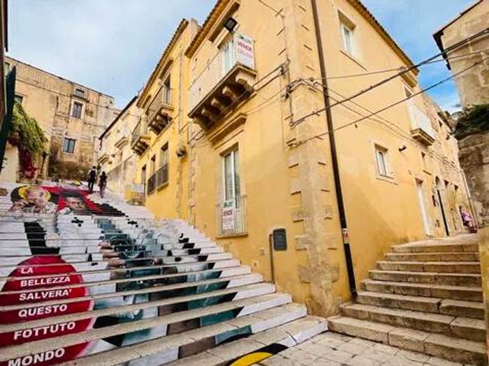 Casa trilocale in vendita in Via Fratelli Bandiera No Number, Centro, Noto