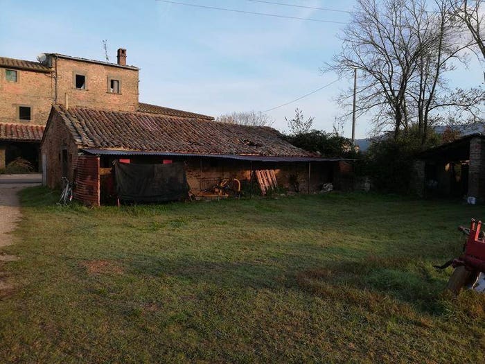 Casa in vendita in Case Sparse Burcinella, Cortona