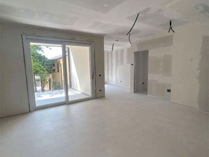 Appartamento trilocale in vendita in Via Risorgimento, Oriago, Mira