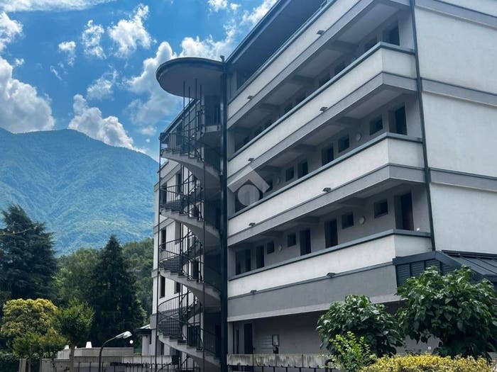 Appartamento bilocale in vendita in Viale Alcide De Gasperi, Centro, Darfo Boario Terme