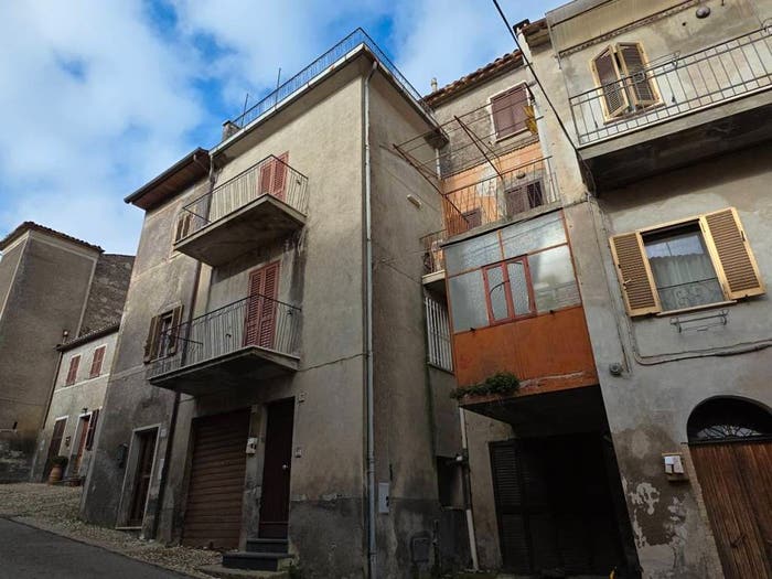 Casa con 6 locali in vendita in Via Camillo Benso di Cavour, Centro, Castel Viscardo