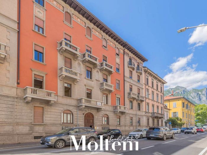 Appartamento quadrilocale in vendita in Via Leonardo da Vinci, Centro, Lecco