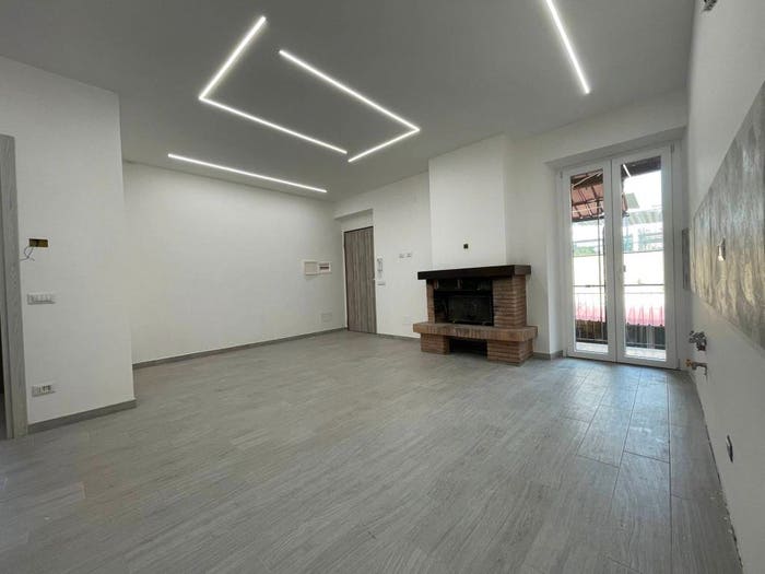 Appartamento trilocale in vendita in Largo delle Rose, Centro, Aprilia
