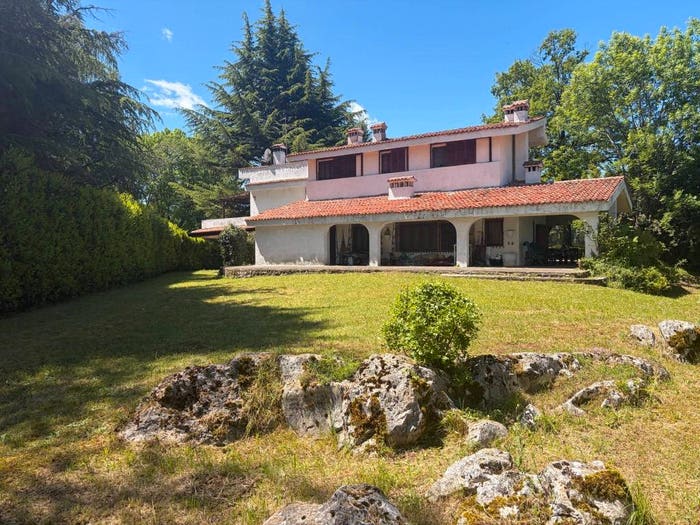 Casa con 6 locali in vendita in Via Muradelli No Number, Serle