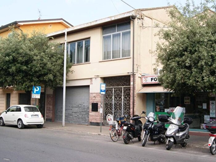 Casa con 6 locali in vendita in Via Giuseppe Garibaldi, Torre del Lago, Viareggio