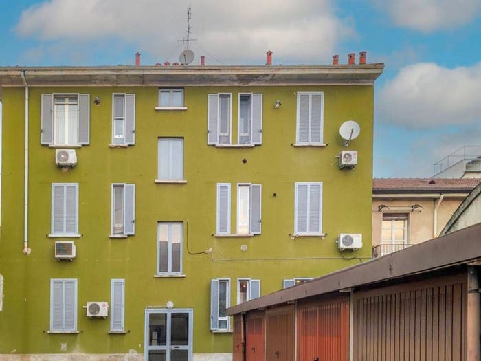 Casa trilocale in vendita in Via Terni, Baggio, Milano