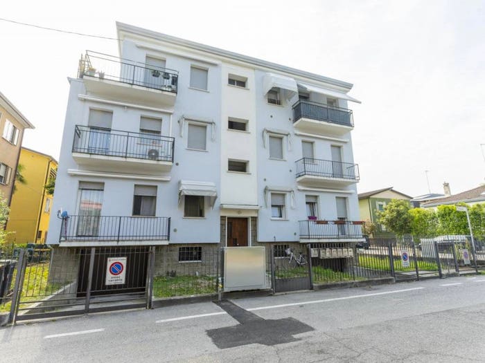 Appartamento quadrilocale in vendita in Via Ludovico Pogliaghi padova, Arcella Sant'Antonino, Padova