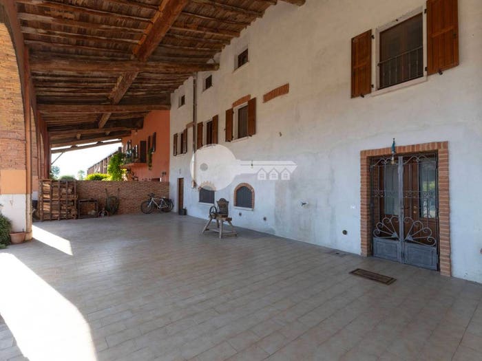 Casa quadrilocale in vendita in VIA CASCINA OLMO, Leno