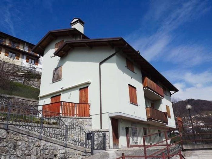 Appartamento bilocale in vendita in Via Provinciale, Dossena