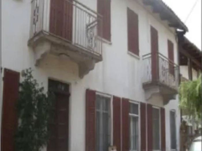 Casa trilocale in vendita in Via Carossi, Castagnole delle Lanze