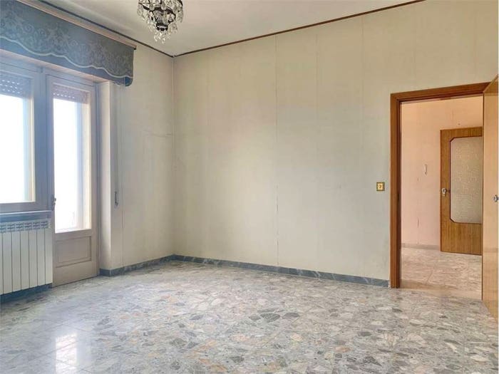 Appartamento con 6 locali in vendita in Centro, Guglionesi