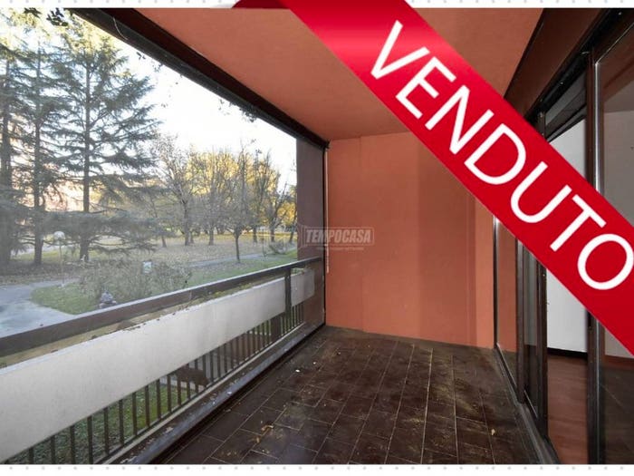 Appartamento trilocale in vendita in Via dei Longobardi, Milano, Basiglio