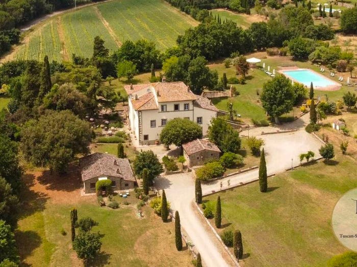 Casa con 6 locali in vendita in Centro, Cortona