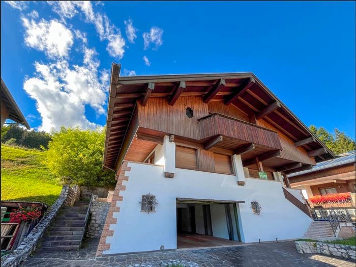 Casa con 6 locali in vendita in Risorgimento, Centro, Domegge di Cadore