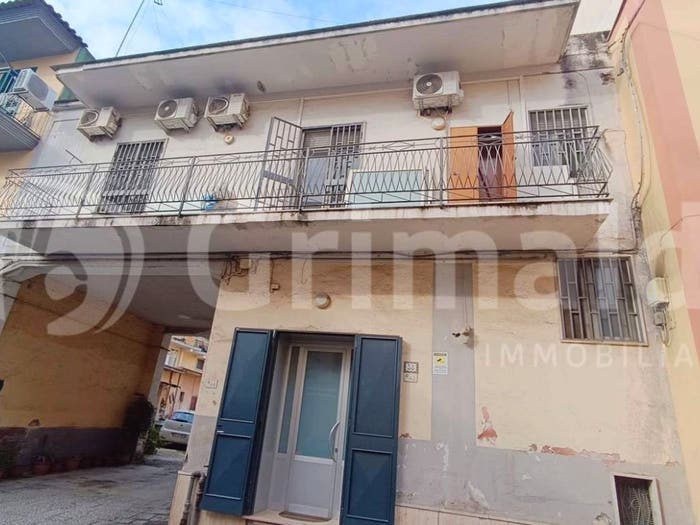 Appartamento con 5 locali in vendita in Via Vittorio Imbriani, Centro, Pomigliano d'Arco