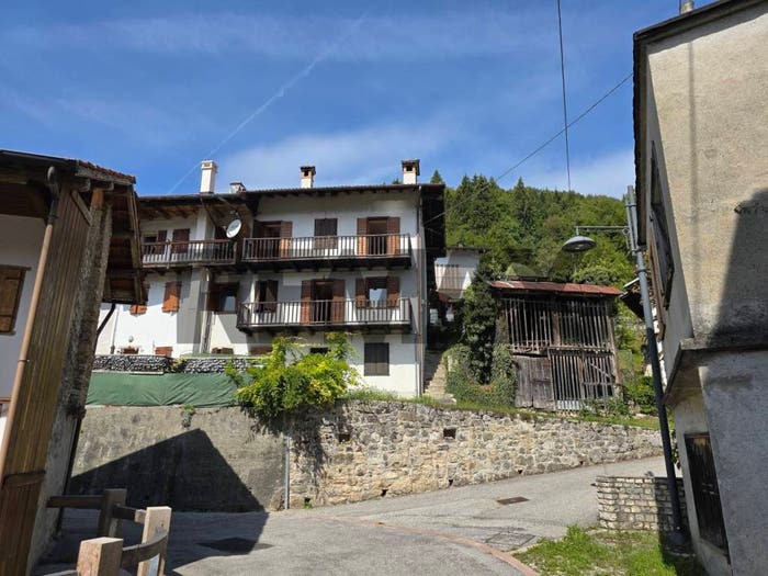 Casa con 5 locali in vendita in Via Servo, Servo, Sovramonte