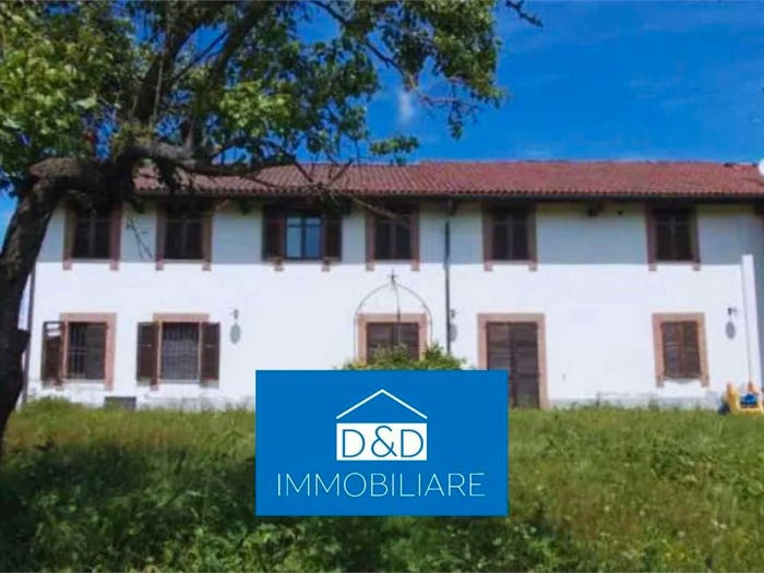 Casa con 6 locali in vendita in Via Casarogna, Frascaro