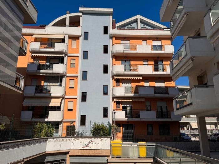 Appartamento monolocale in vendita in Piazza Vittorio Giovine, Corso Mazzini Via Ciccarone Casarza, Vasto